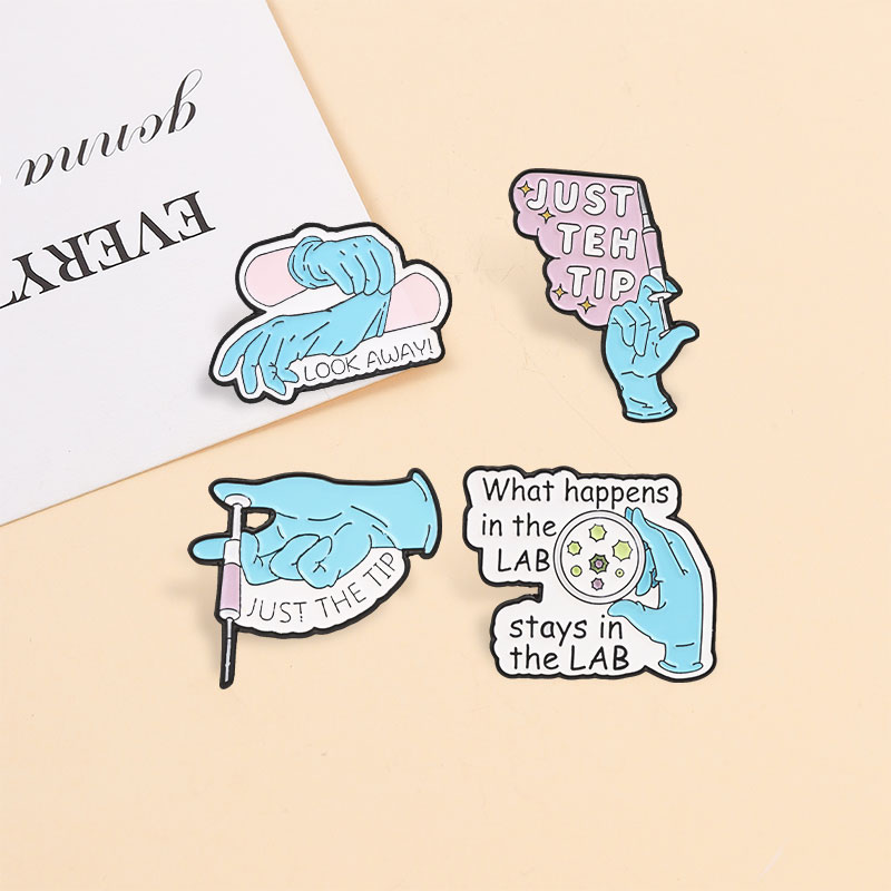 Pins de Esmalte para Laboratór - Medical Lab Gifts avaliação e preço